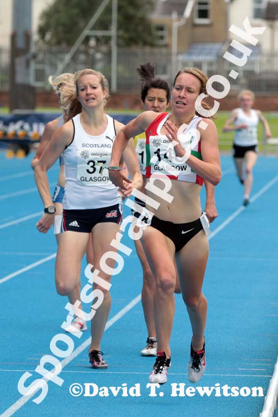 Steph Twell wins the 1500 metres beating Amy Campbell at the Scottish Championships, Scotstoun  Stadium, Glasgow.